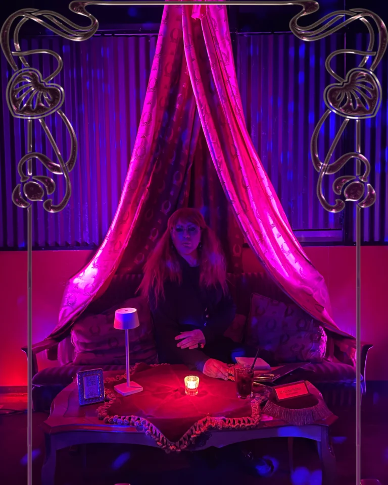 Madame Selma Wahrsagerin