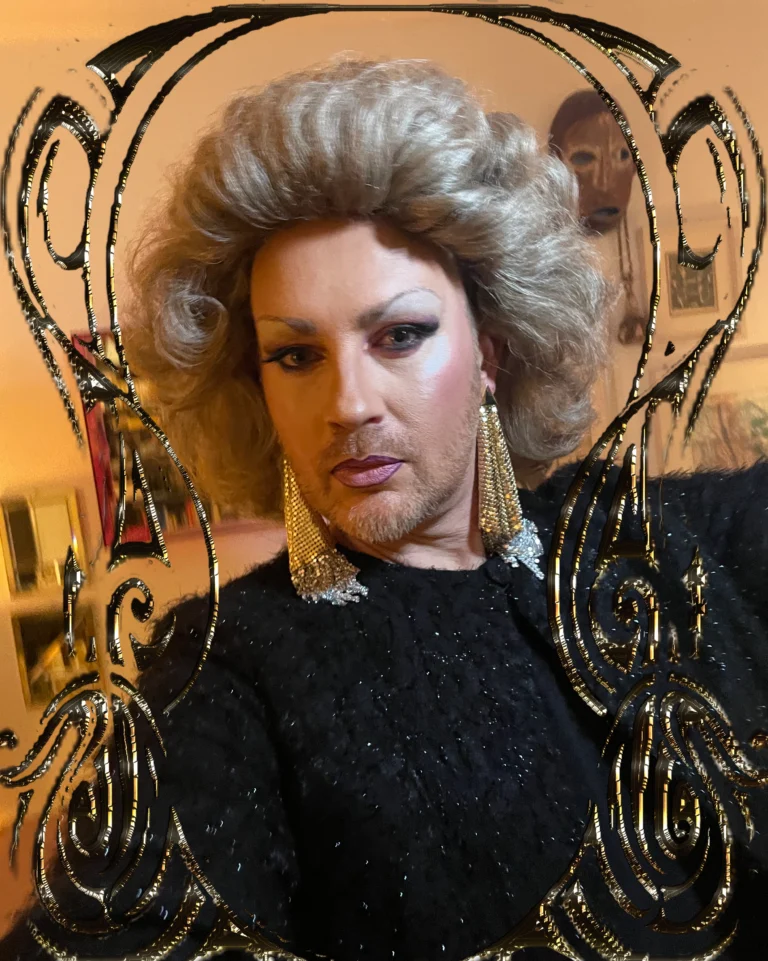 Madame Selma Wahrsagerin