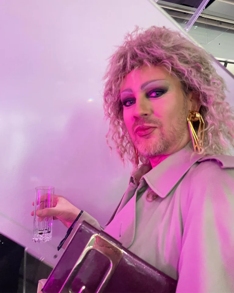 Madame Selma Wahrsagerin