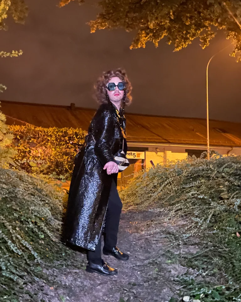 Madame Selma Wahrsagerin