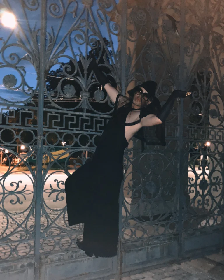 Madame Selma Tarot Wahrsagerin