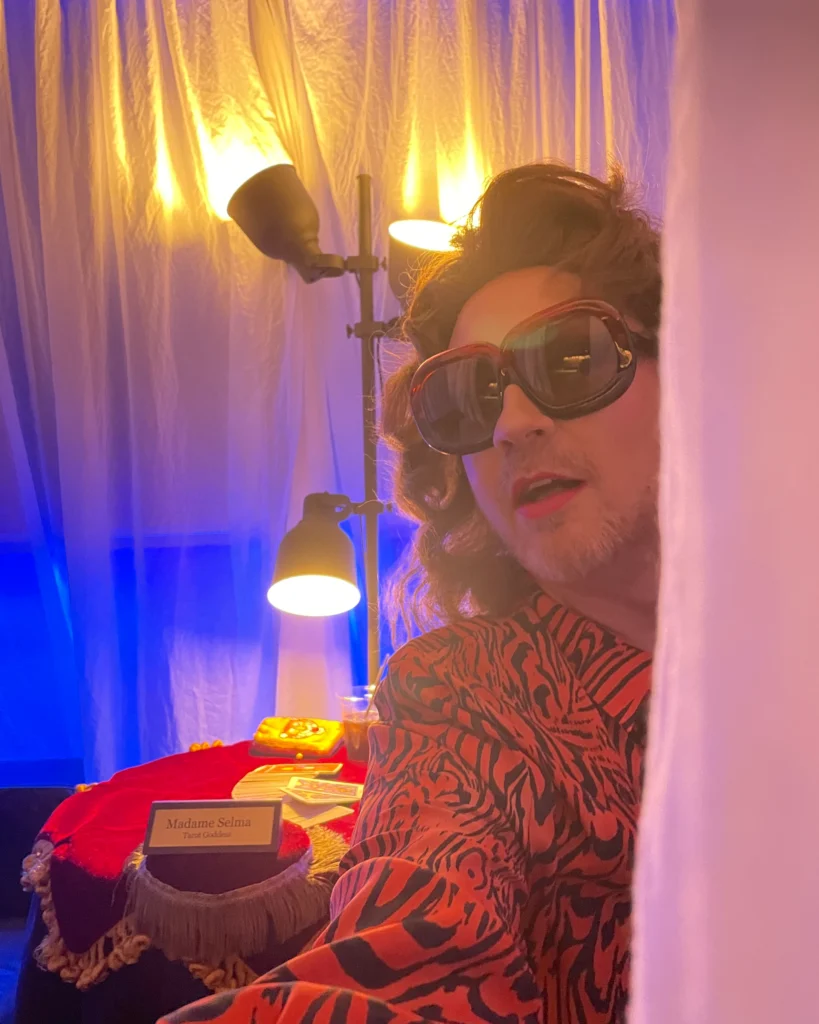 Madame Selma Wahrsagerin